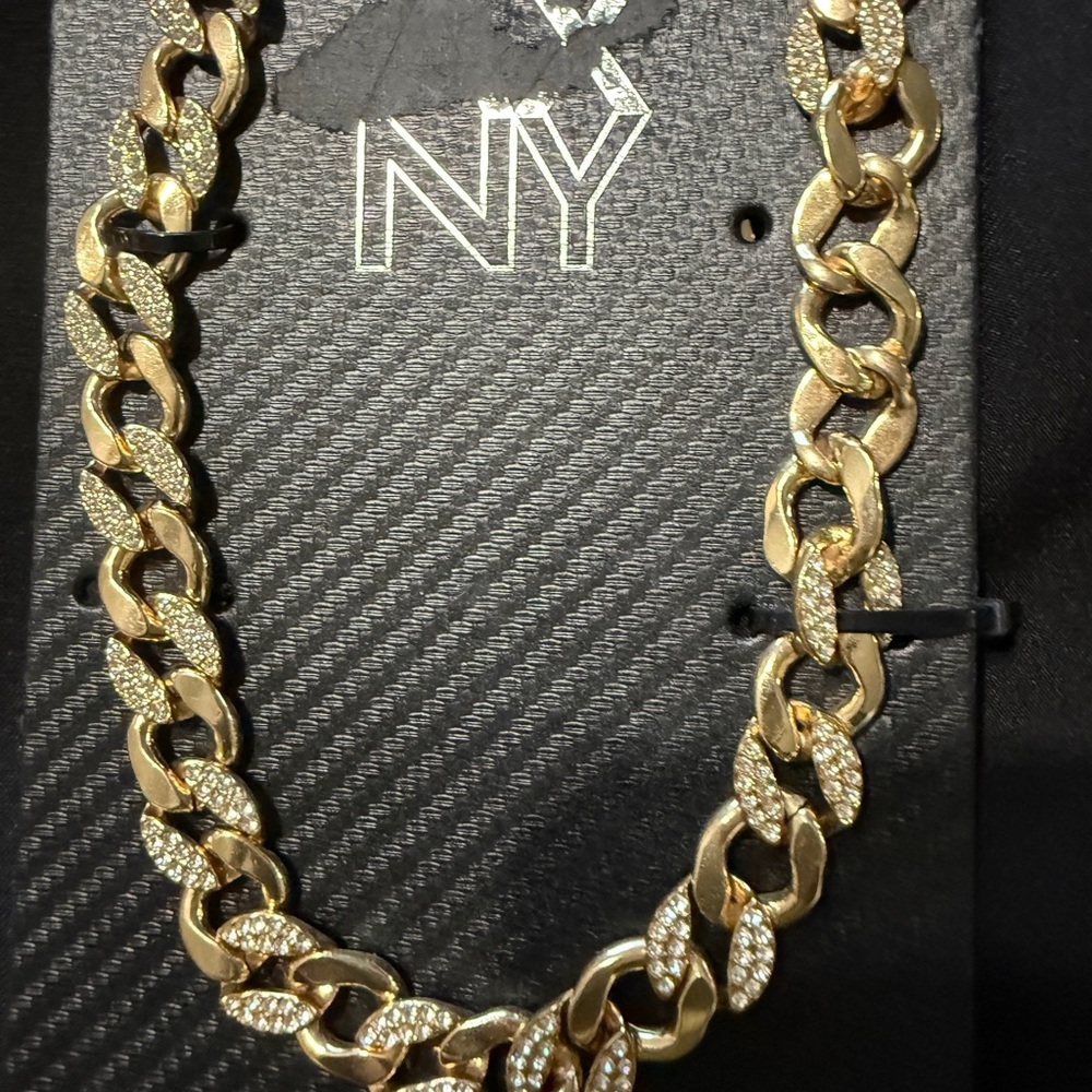 Chunky Gold Cuban Link Necklace with Textured Links and Bold Design Unisex NWT